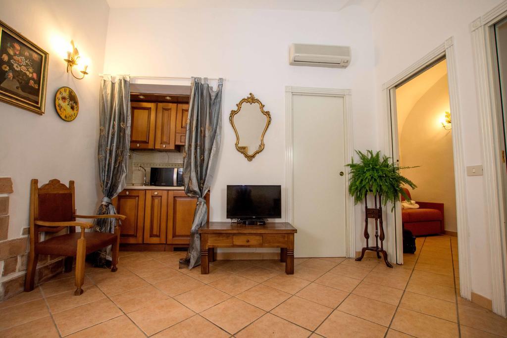 Quattro Cantoni R-Home روما الغرفة الصورة